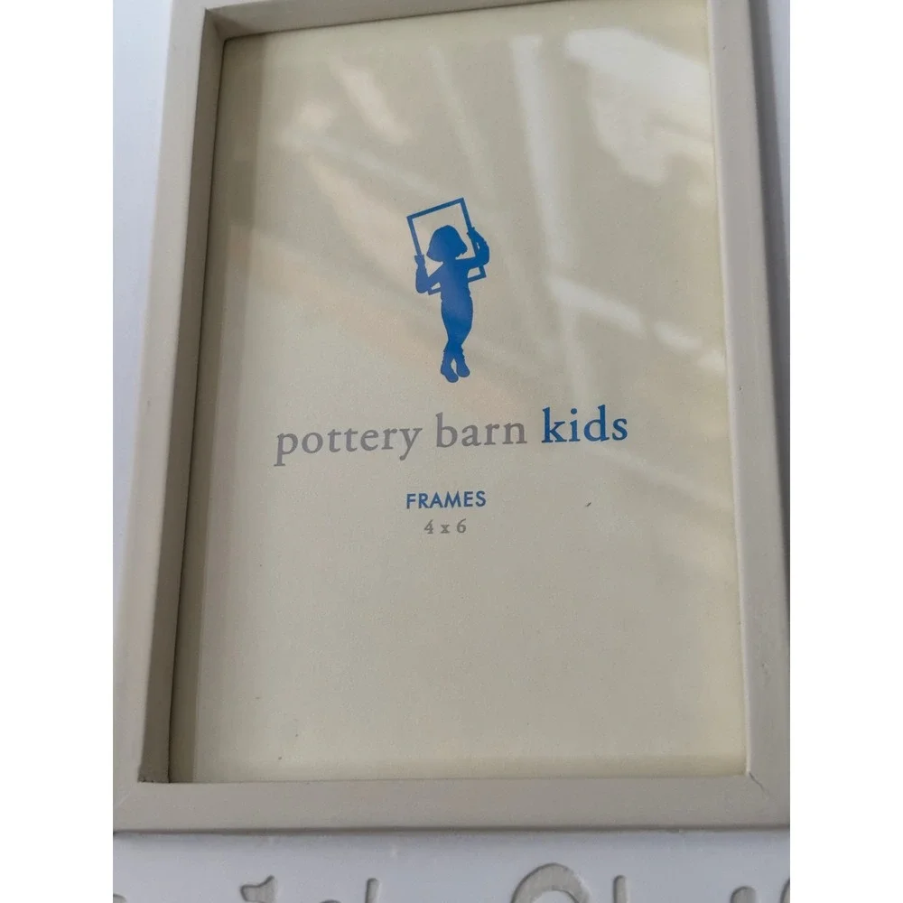 Pottery Barn Kids Babys 1st Christmas Picture Frame holds‎ 4x6 Cream Stars New